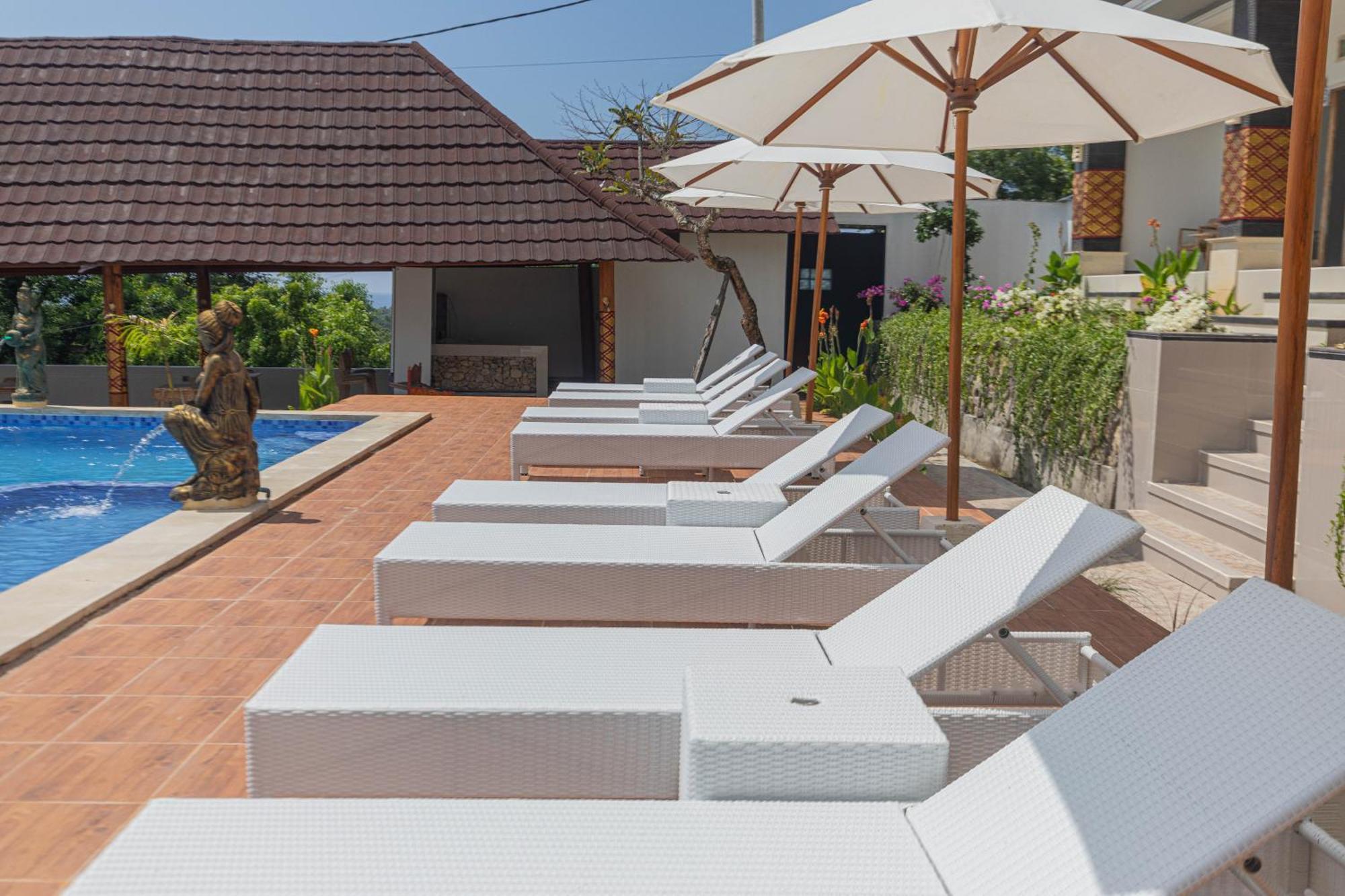 D'Arya Sea View Hotel Batununggul Eksteriør billede