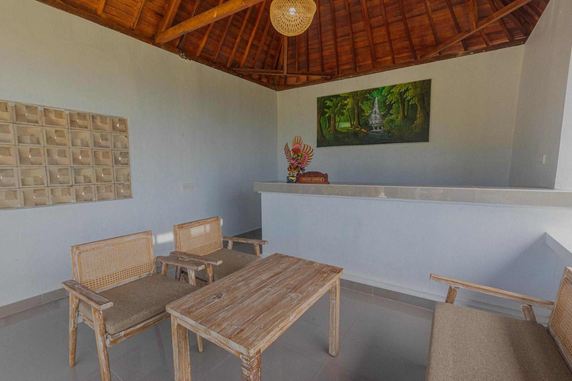 D'Arya Sea View Hotel Batununggul Eksteriør billede