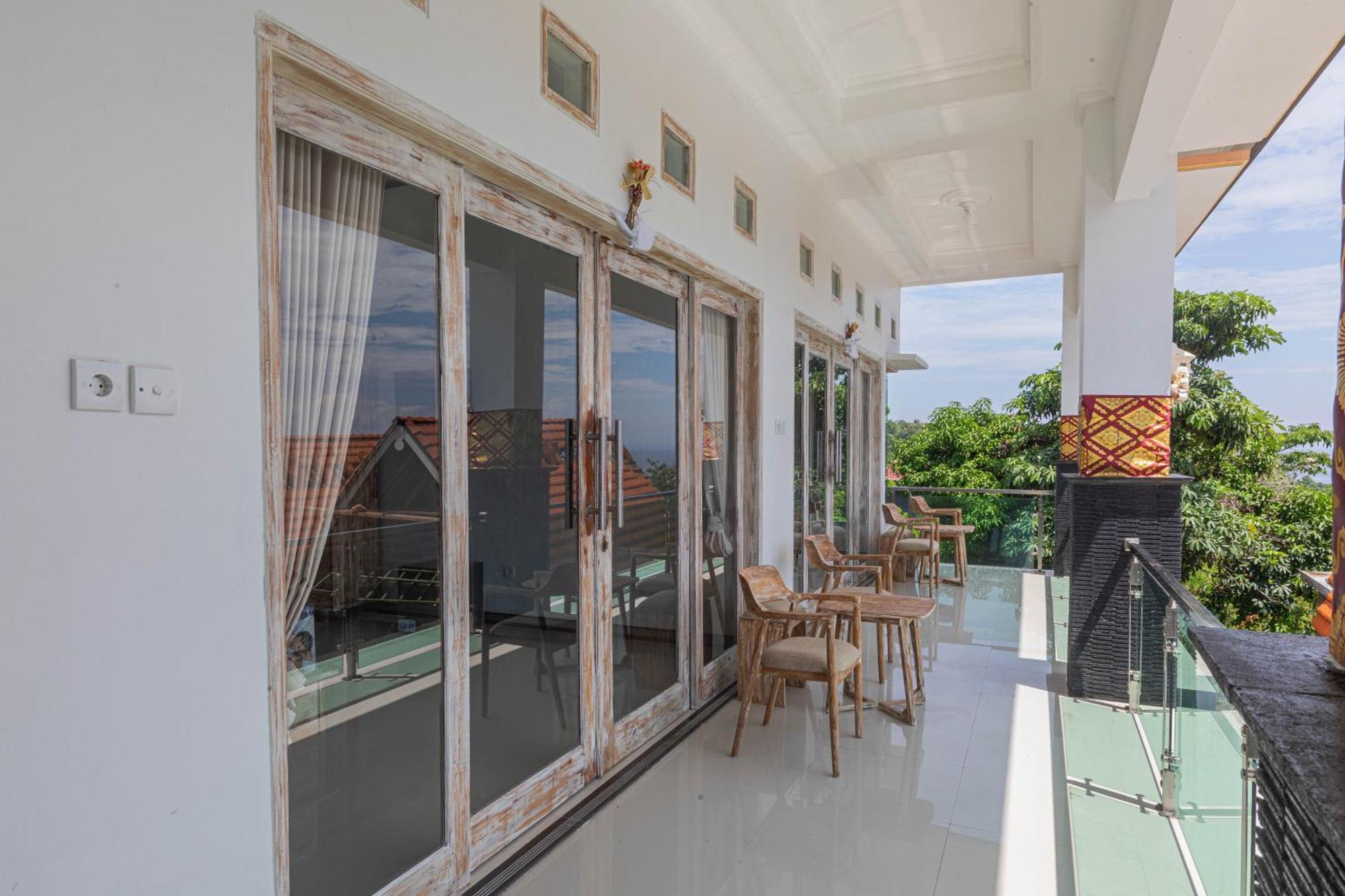 D'Arya Sea View Hotel Batununggul Eksteriør billede