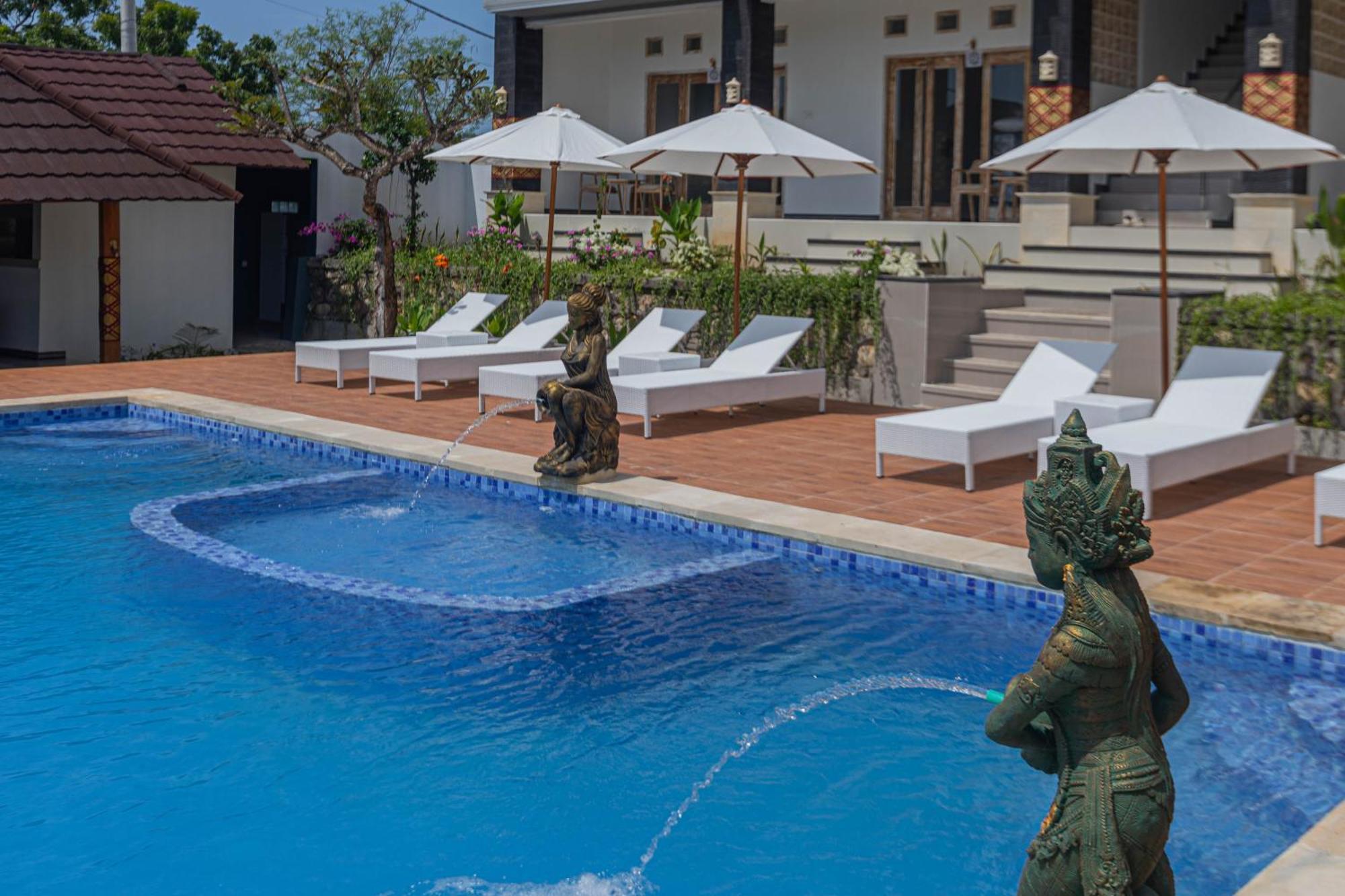 D'Arya Sea View Hotel Batununggul Eksteriør billede