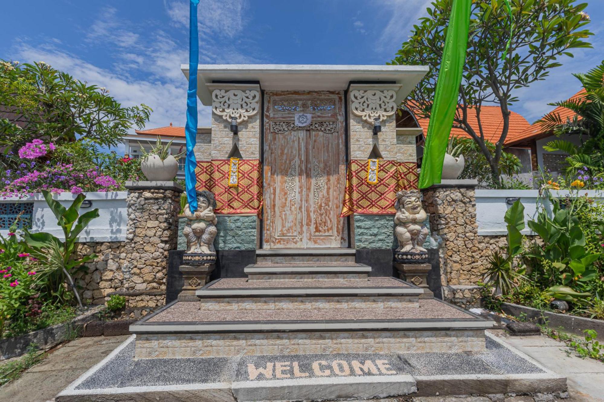 D'Arya Sea View Hotel Batununggul Eksteriør billede