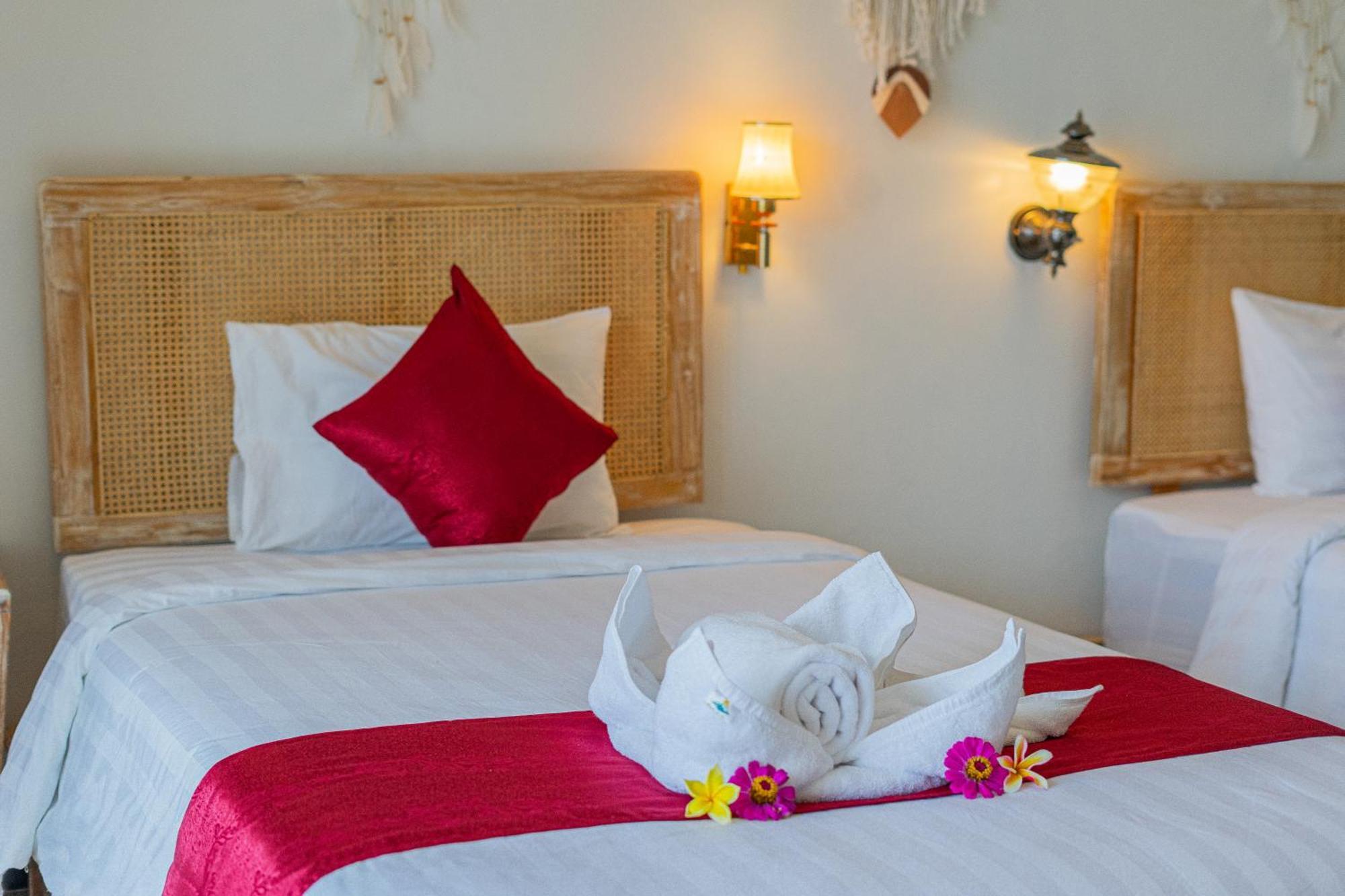 D'Arya Sea View Hotel Batununggul Eksteriør billede