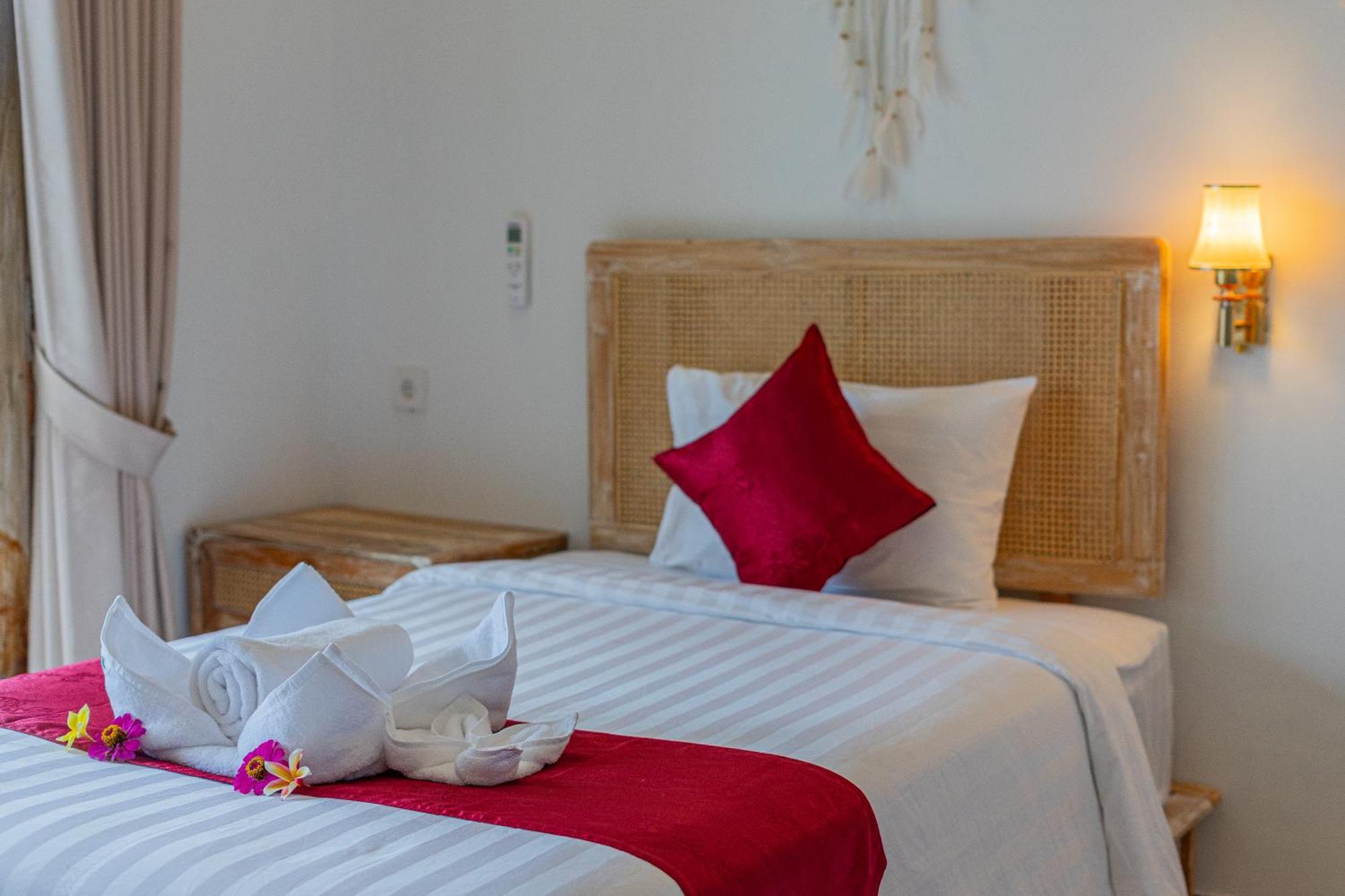 D'Arya Sea View Hotel Batununggul Eksteriør billede